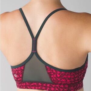Lululemon Flow Y Bra Nulu Light Support B/C Cup Size 8